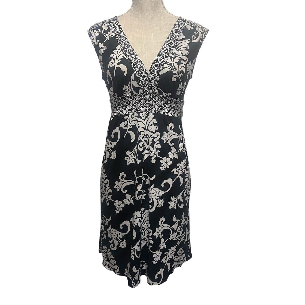 Candies Medium Boho Romantic Floral Empire Waist Stretchy Knee Length Dress